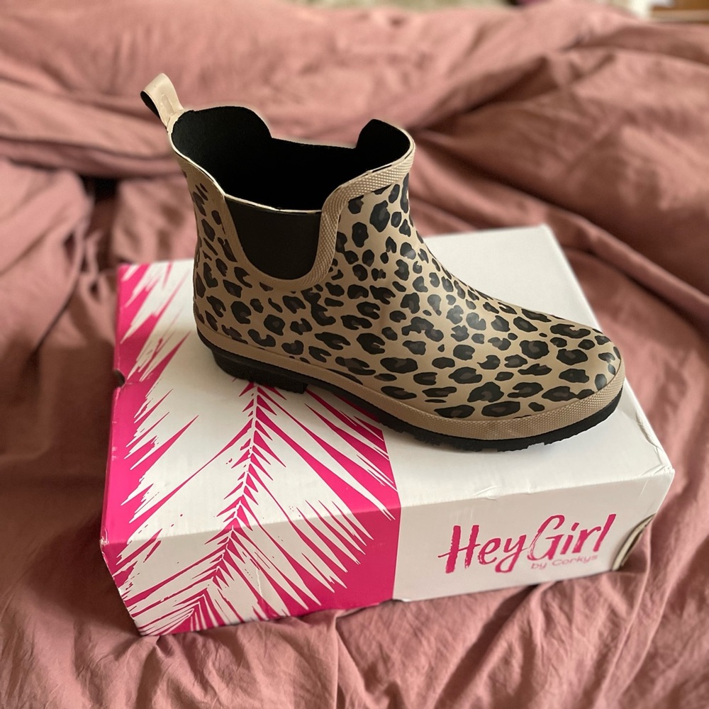 Leopard Rain Boots